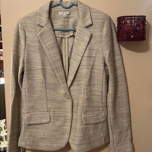 Cabi lemon zest lite yellow and gray knit Blazer.
Button front and front pockets